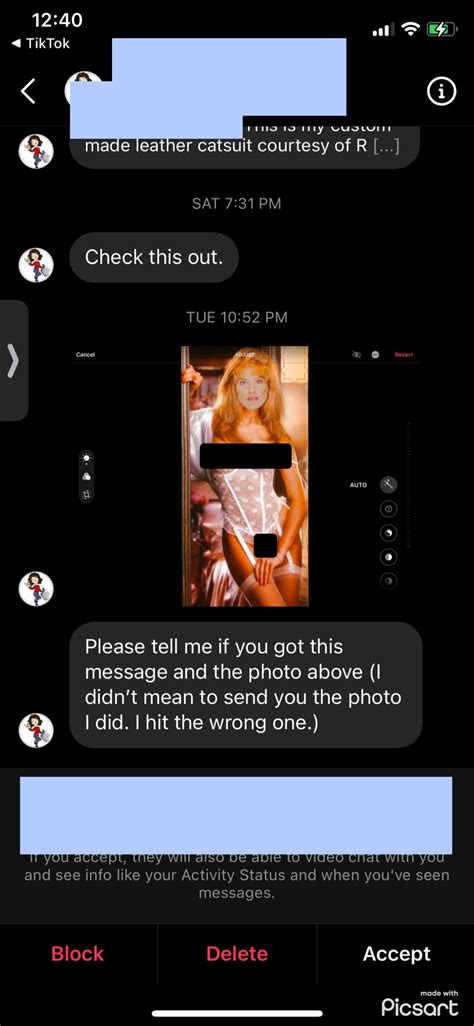 mom sends nudes Search